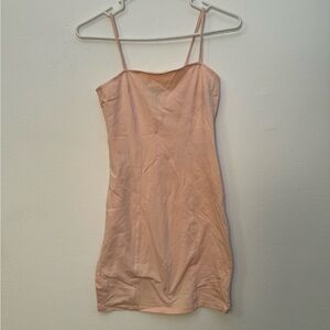 ✨3/$33 SALE Pink bodycon dress
